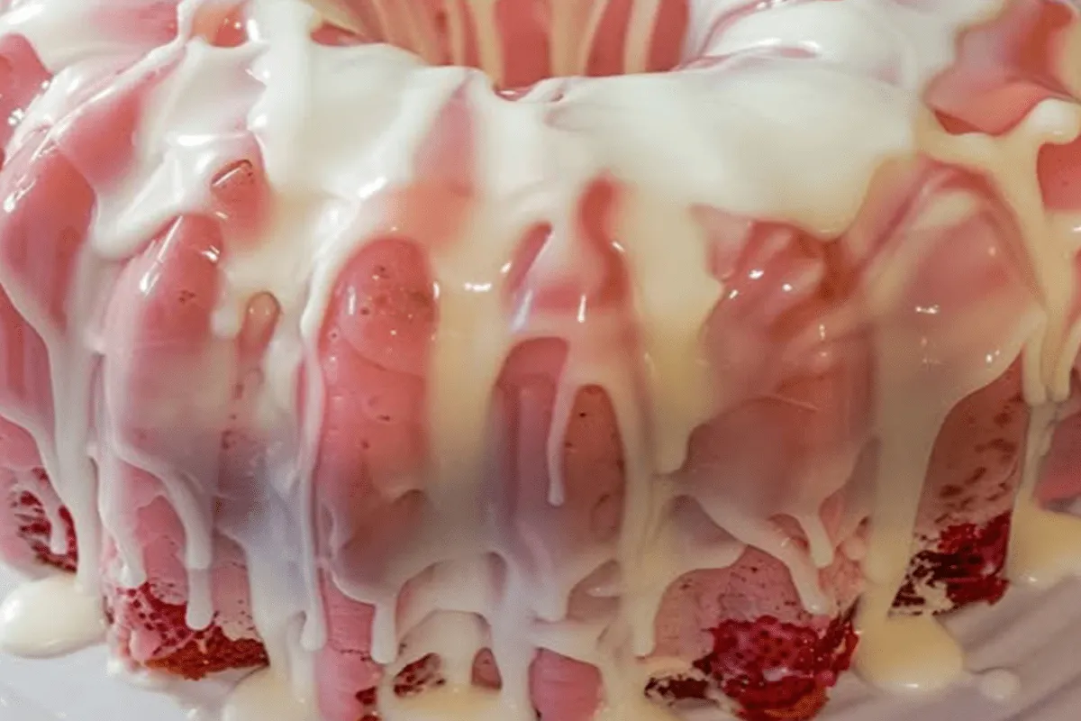 Homemade Strawberry Cream Cheese Pound Cake