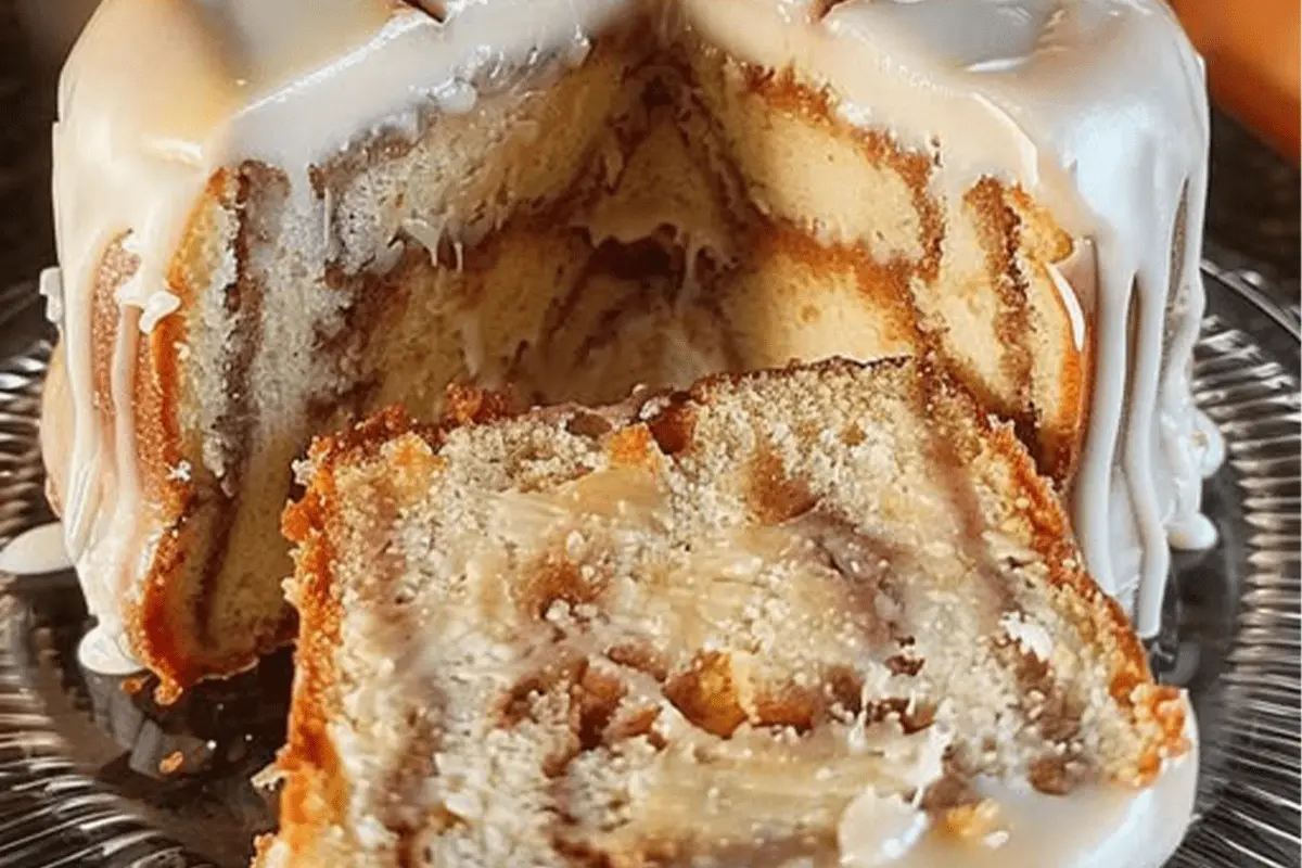 Honey Bun Pound Cake